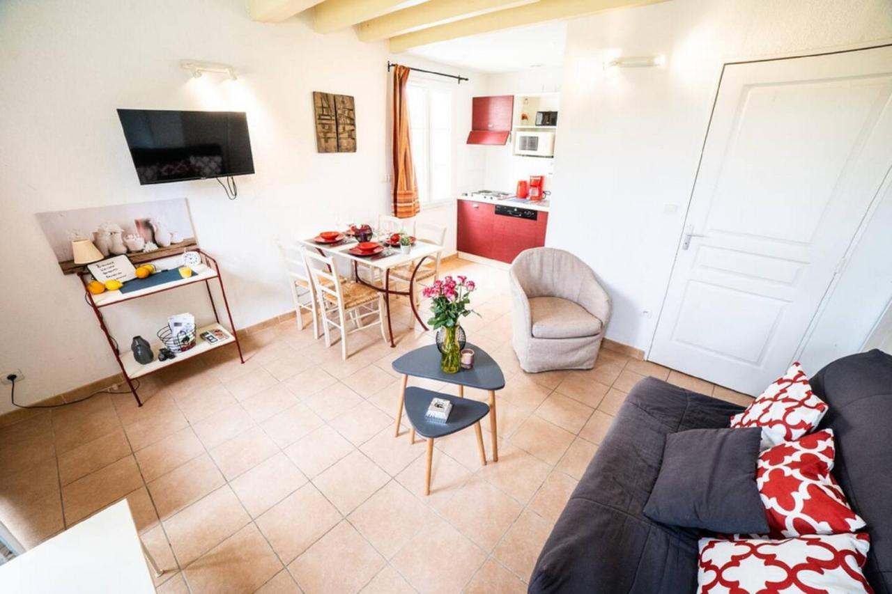 Вилла Jasse Camarguaise 535 - Piscine Clim Parking Famille - Top Pros Servicesconciergerie Галларг-ле-Монтюё Экстерьер фото